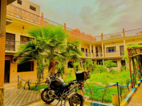 Отель Hotel Restaurant La Kasbah  Тингир